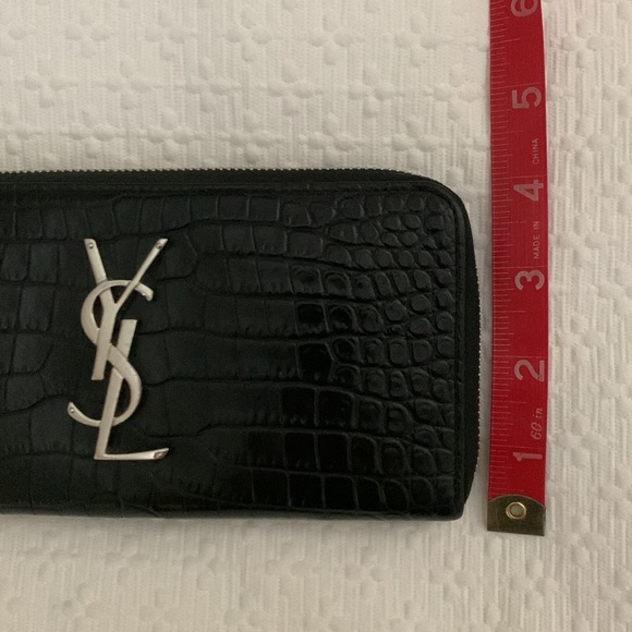 YSL glossy croc embossed leather zip around wallet EUC - Picture 14 of 14